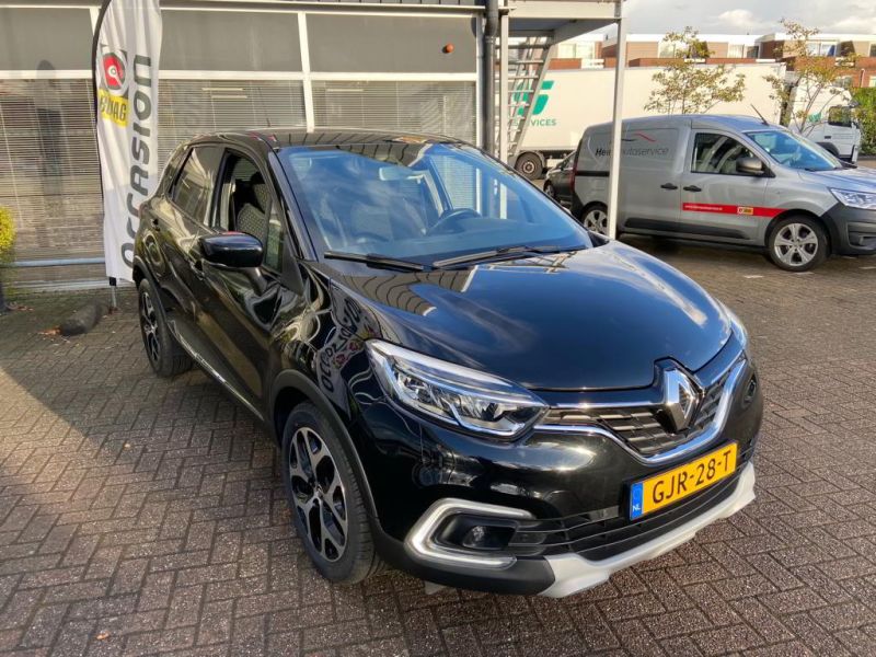 Renault Captur GJR 28 T 04