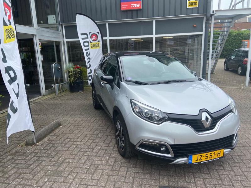 Renault Captur JZ 551 H 05