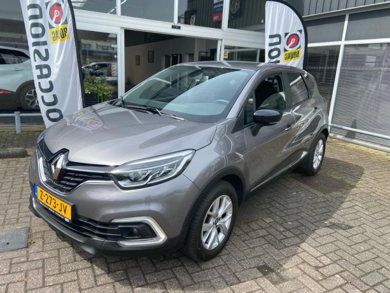 Renault Captur Z 273 JV 01